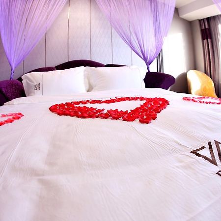 Dunhuang Isiting Hotel Bagian luar foto