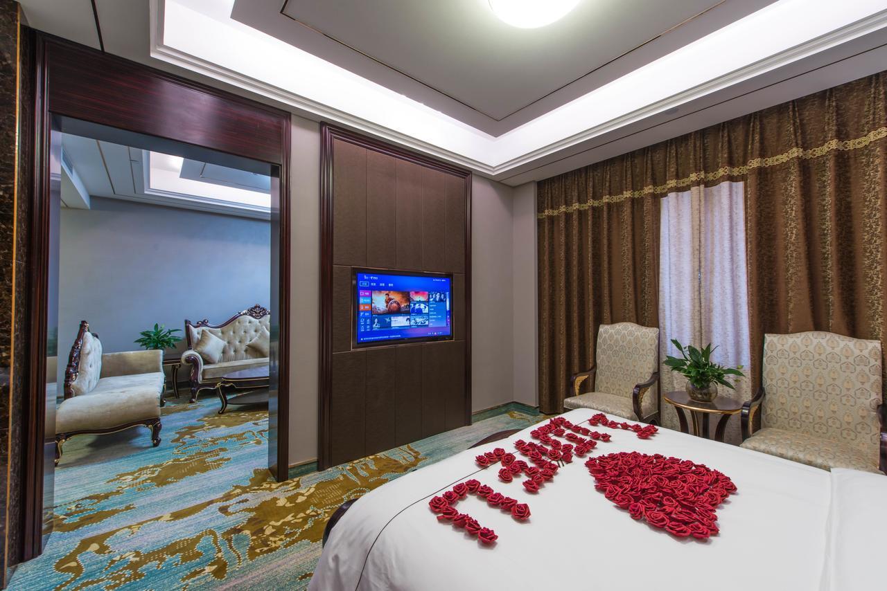 Dunhuang Isiting Hotel Bagian luar foto