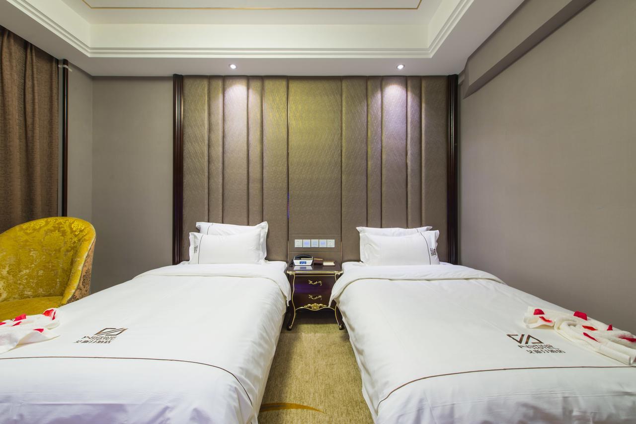 Dunhuang Isiting Hotel Bagian luar foto