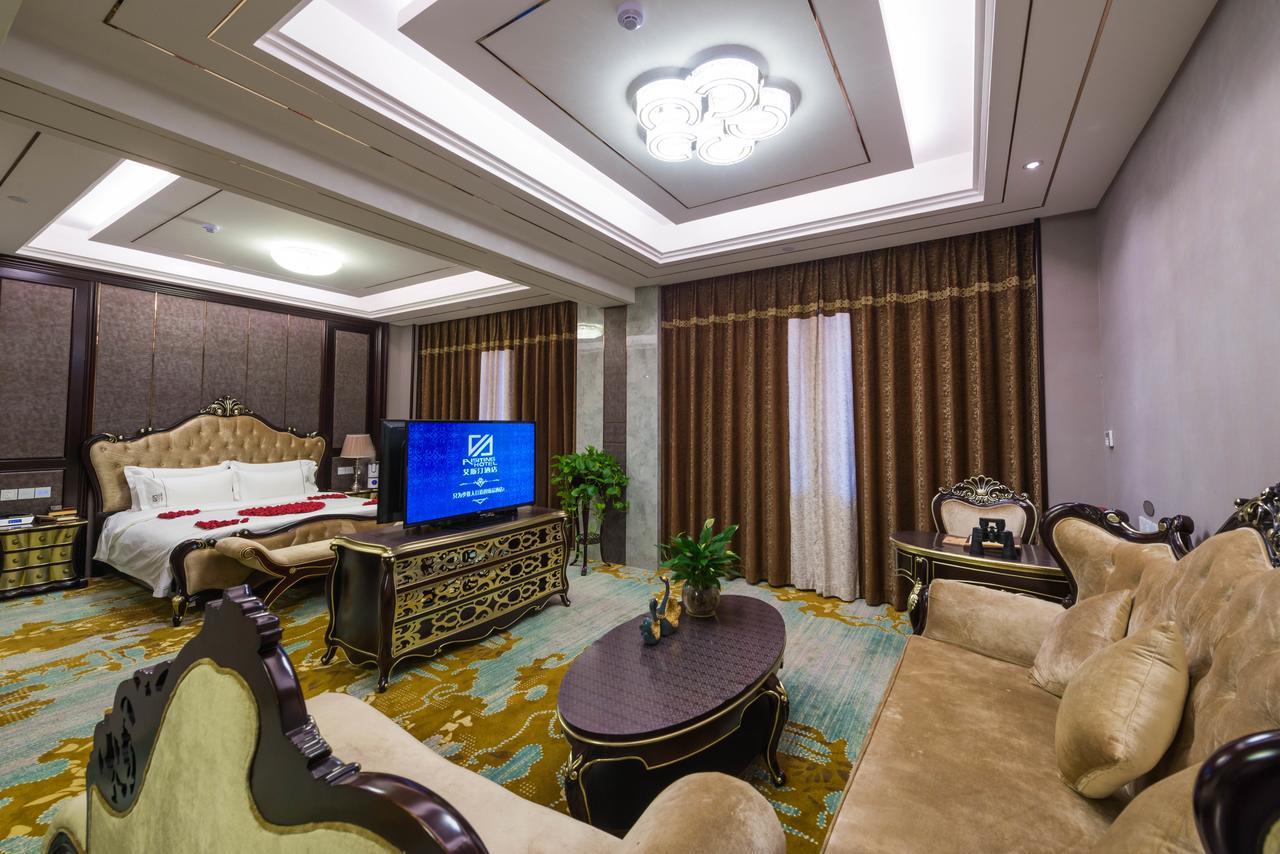 Dunhuang Isiting Hotel Bagian luar foto