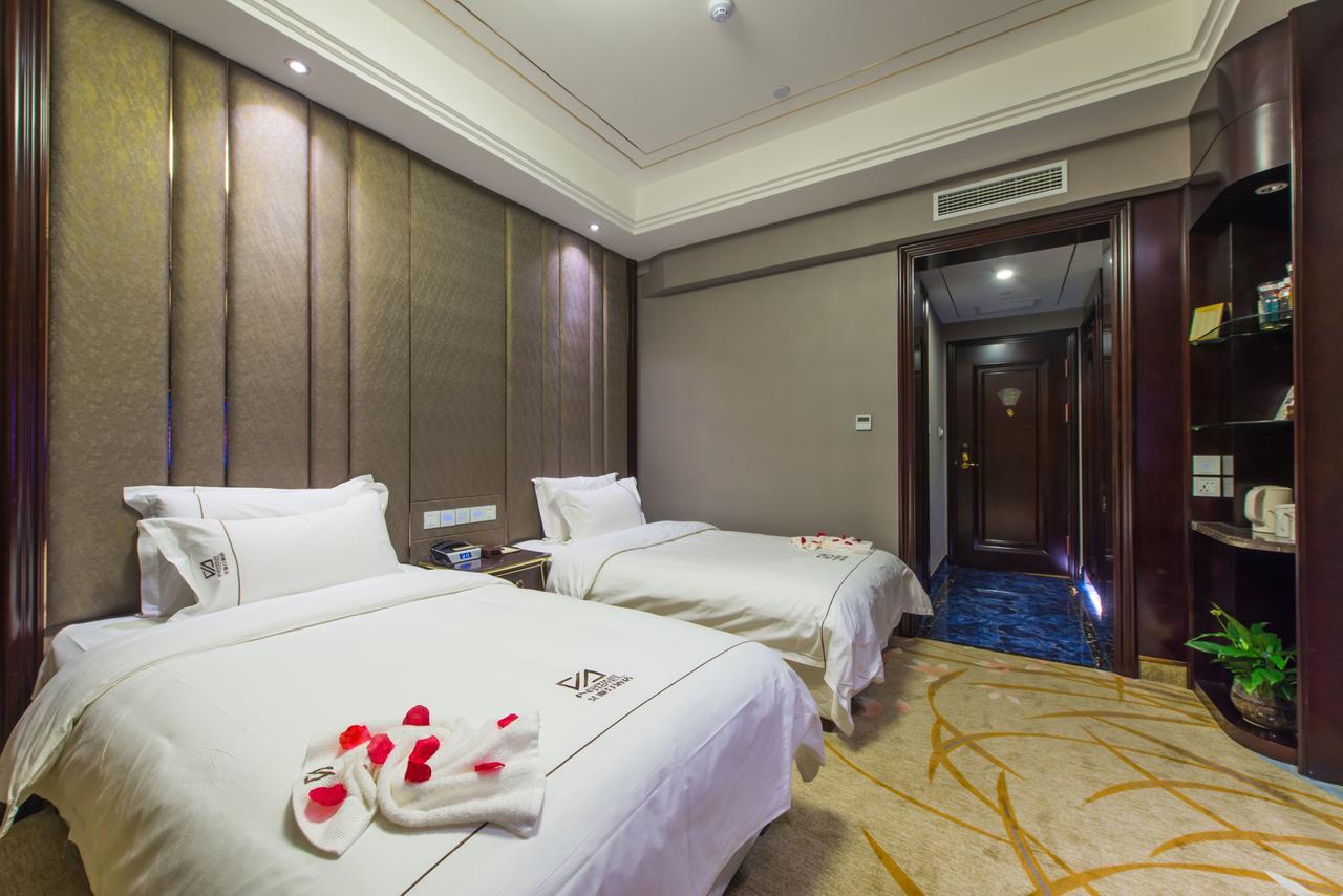 Dunhuang Isiting Hotel Bagian luar foto