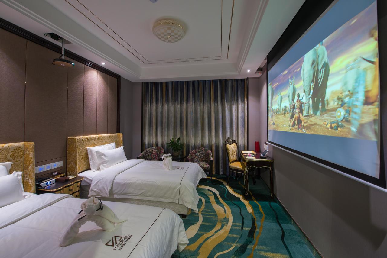 Dunhuang Isiting Hotel Bagian luar foto