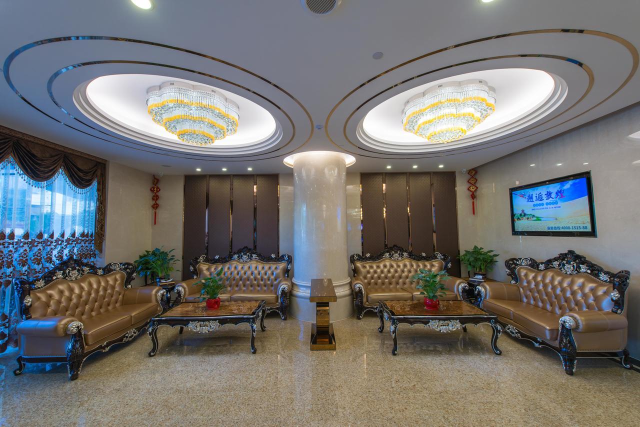 Dunhuang Isiting Hotel Bagian luar foto
