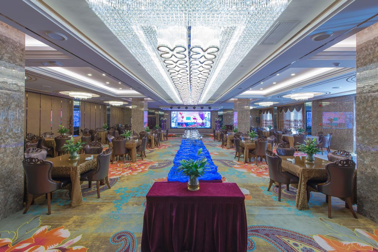 Dunhuang Isiting Hotel Bagian luar foto