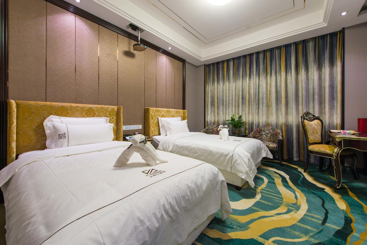 Dunhuang Isiting Hotel Bagian luar foto