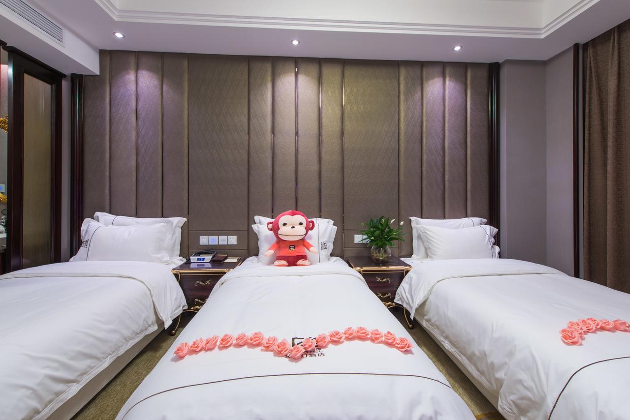 Dunhuang Isiting Hotel Bagian luar foto