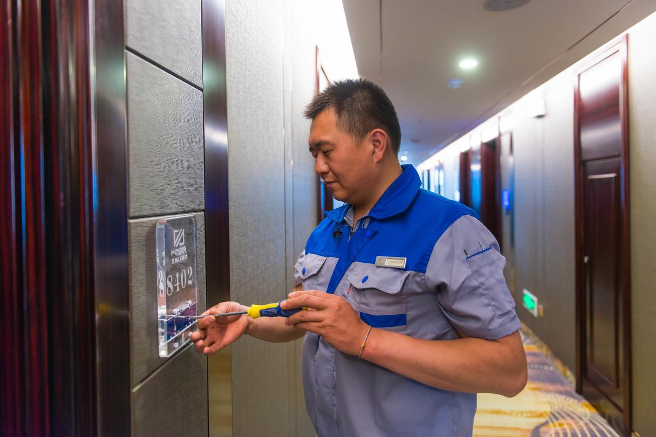 Dunhuang Isiting Hotel Bagian luar foto