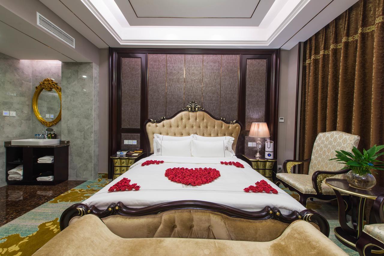 Dunhuang Isiting Hotel Bagian luar foto